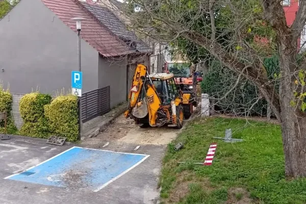 Utrudnienia na ul. Strażackiej i Powstańców Śląskich w Leśnicy – remont drogi