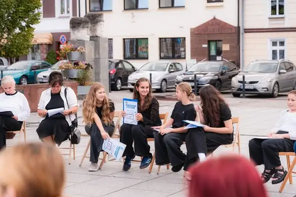 Narodowe Czytanie 2026 w Leśnicy: mieszkańcy wspólnie odczytali „Dziady” Mickiewicza