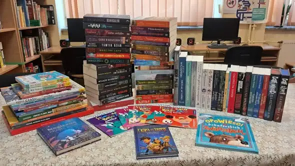 Gminna Biblioteka w Jemielnicy wzbogaciła się o nowe książki dzięki dotacji z Ministerstwa Kultury