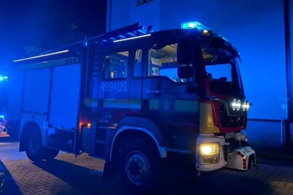 Fałszywy alarm w Zawadzkiem – strażacy sprawdzali zadymienie przy ul. Waryńskiego