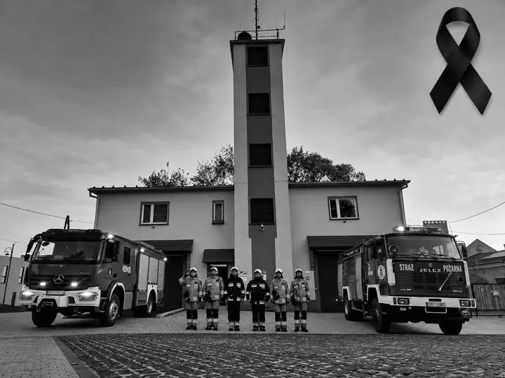 Hołd dla strażaków, którzy zginęli na służbie. Syreny zawyły o 18:00