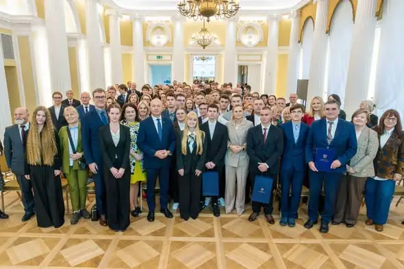 Gala Olimpijczyków Zawodowych – ministerstwo docenia najlepszych uczniów i nauczycieli