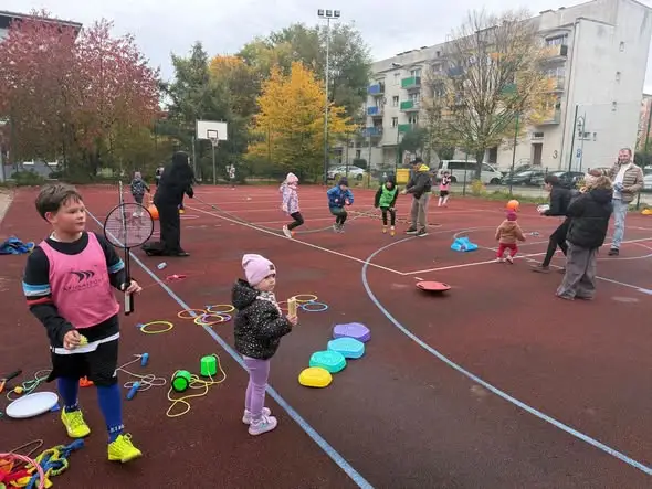 Zawadzkie: sportowa niedziela na Orliku – relacja z „Młodych w Ruchu”